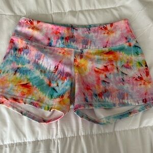 Born primitive xs almost new